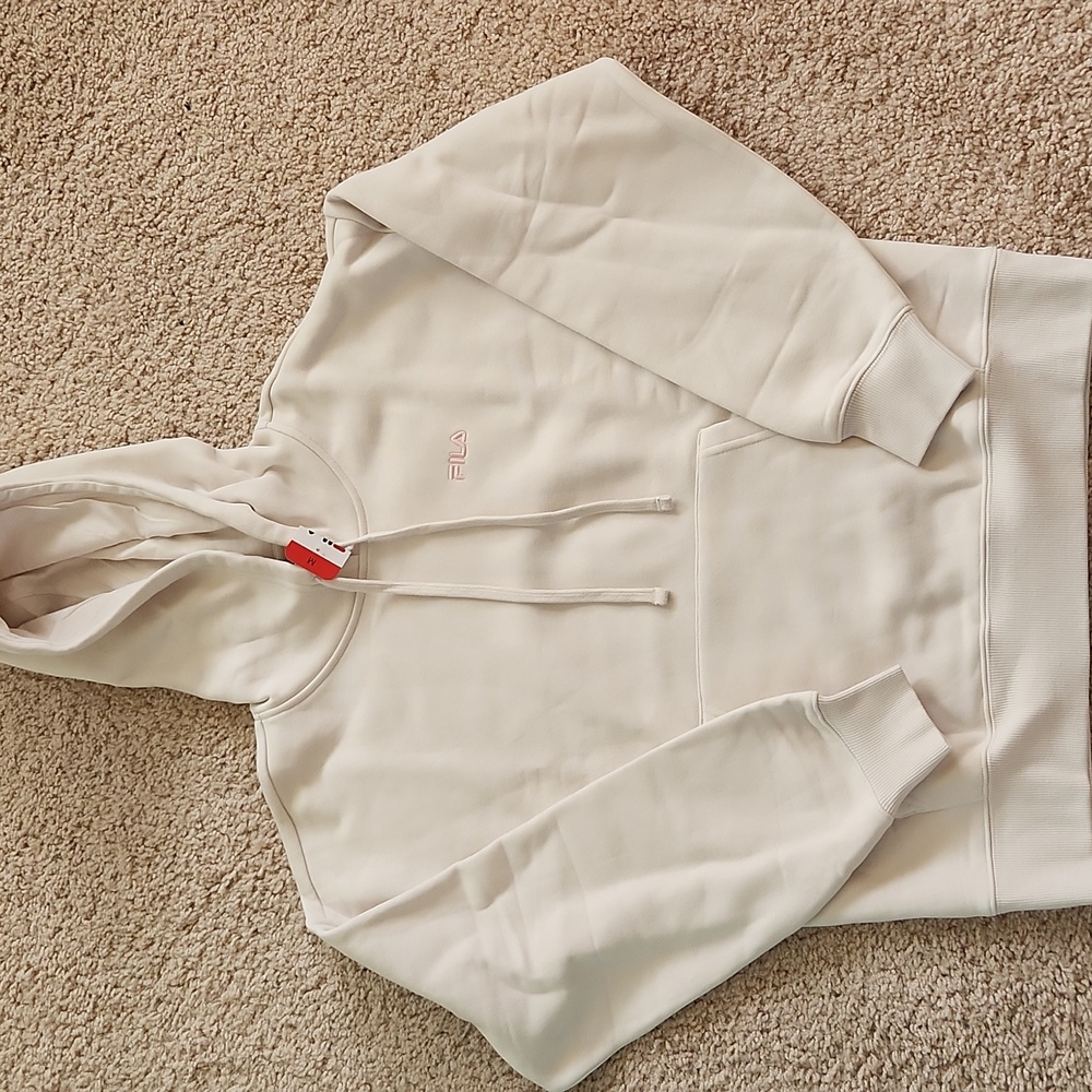 NWOT - Fila Women's Cream Colored Sweatshirt - M